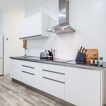Apartamento Nuevo Cerca De La Playa Y Del Centro Valencia Exterior foto